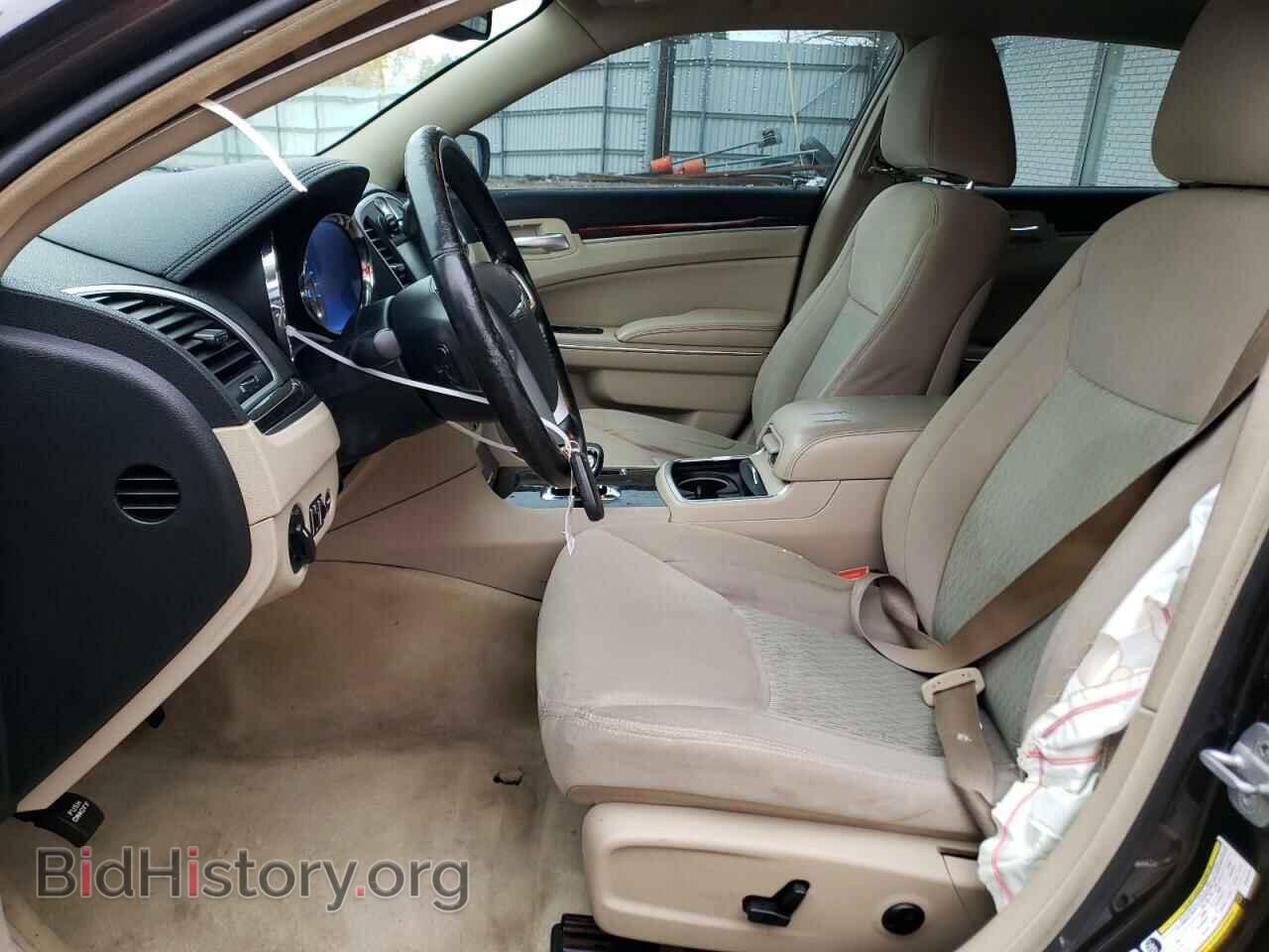2012 CHRYSLER 300 - VIN: 2C3CCAAG2CH201974 - Фото 7