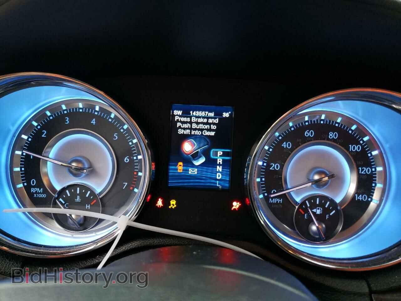 2012 CHRYSLER 300 - VIN: 2C3CCAAG2CH201974 - Фото 9