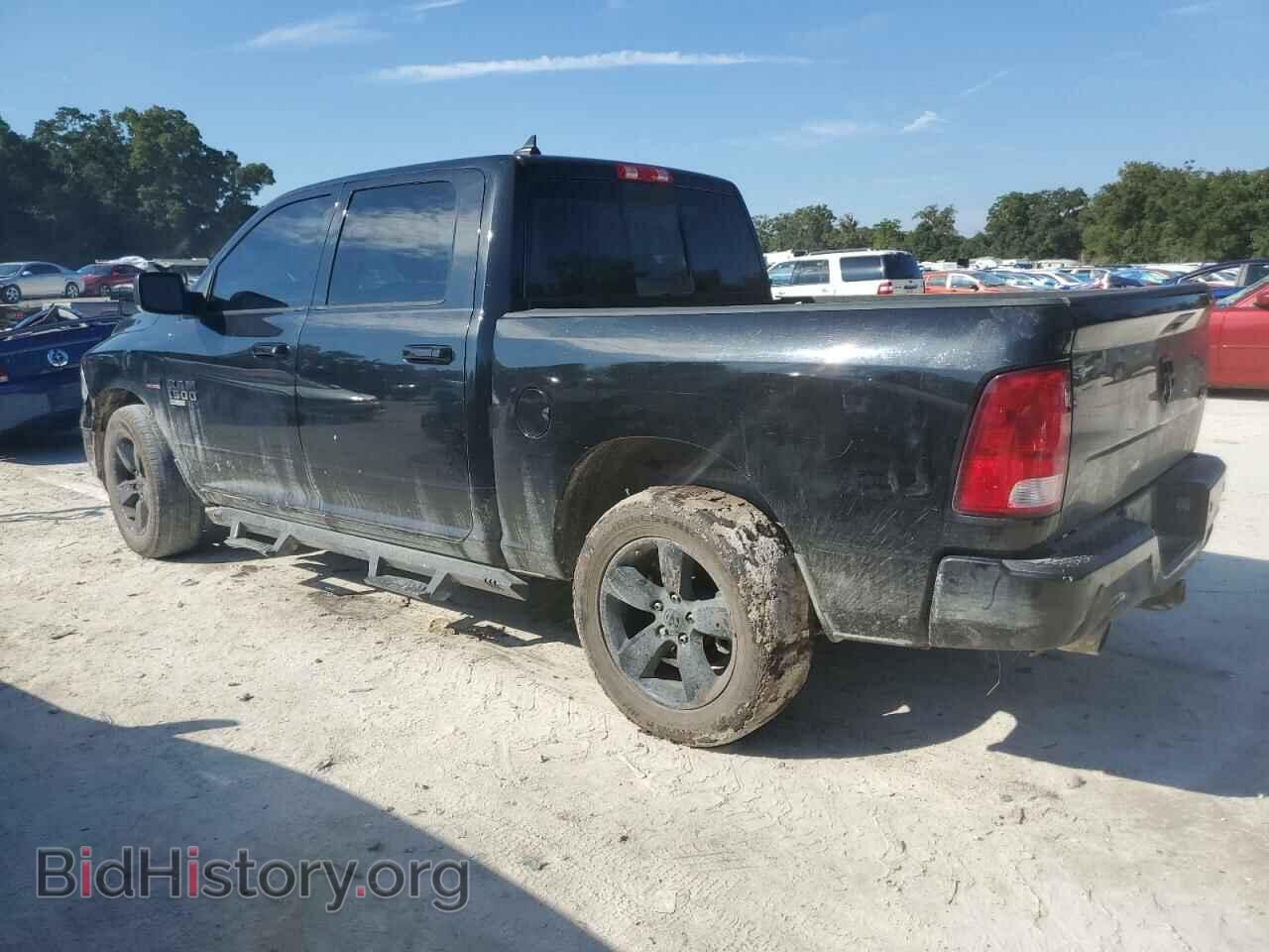 2019 RAM 1500 - VIN: 1C6RR7LT0KS545304 - Photo 2