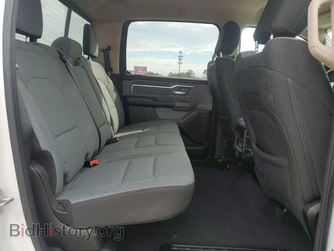 2019 RAM 1500 - VIN: 1C6SRFMT3KN747708 - Photo 10