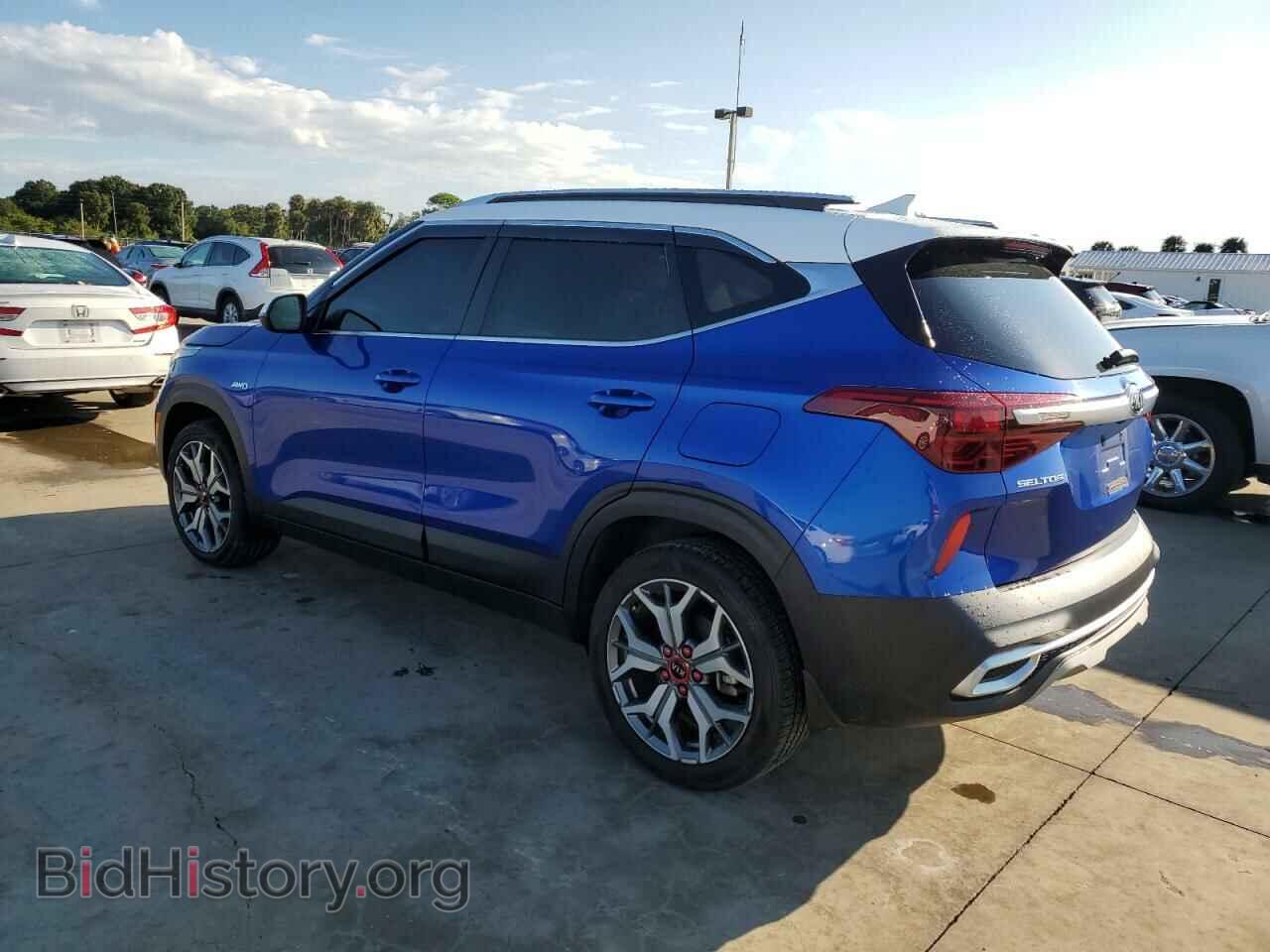 2021 KIA SELTOS - VIN: KNDEUCA21M7056196 - Фото 2