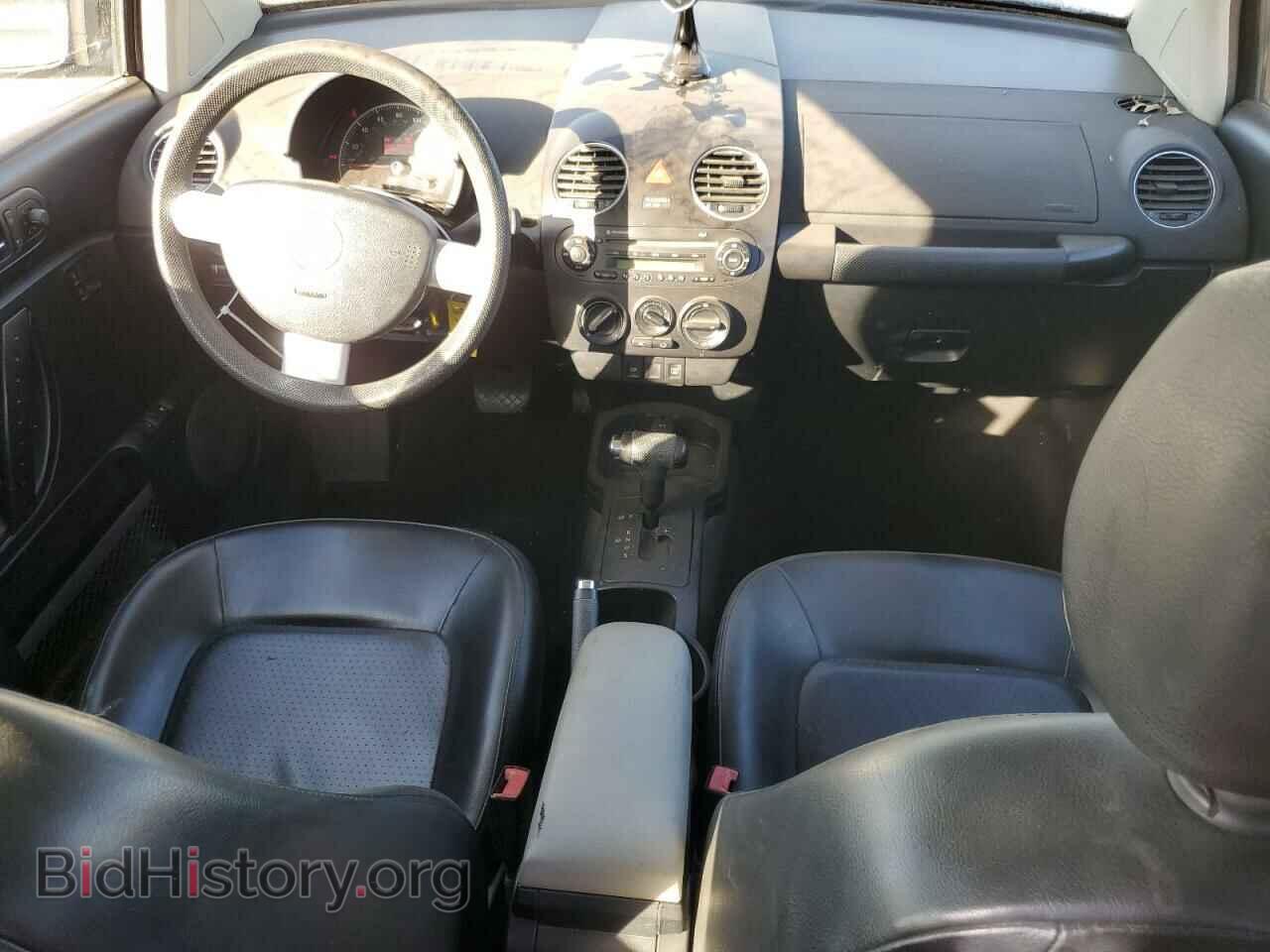2010 VOLKSWAGEN BEETLE - VIN: 3VWPG3AG8AM015848 - Фото 8