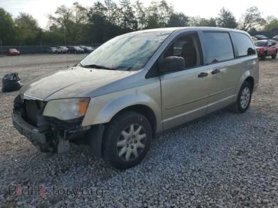 2008 Chrysler MINIVAN LX, бежевый — VIN 2A8HR44H58R743702, Copart