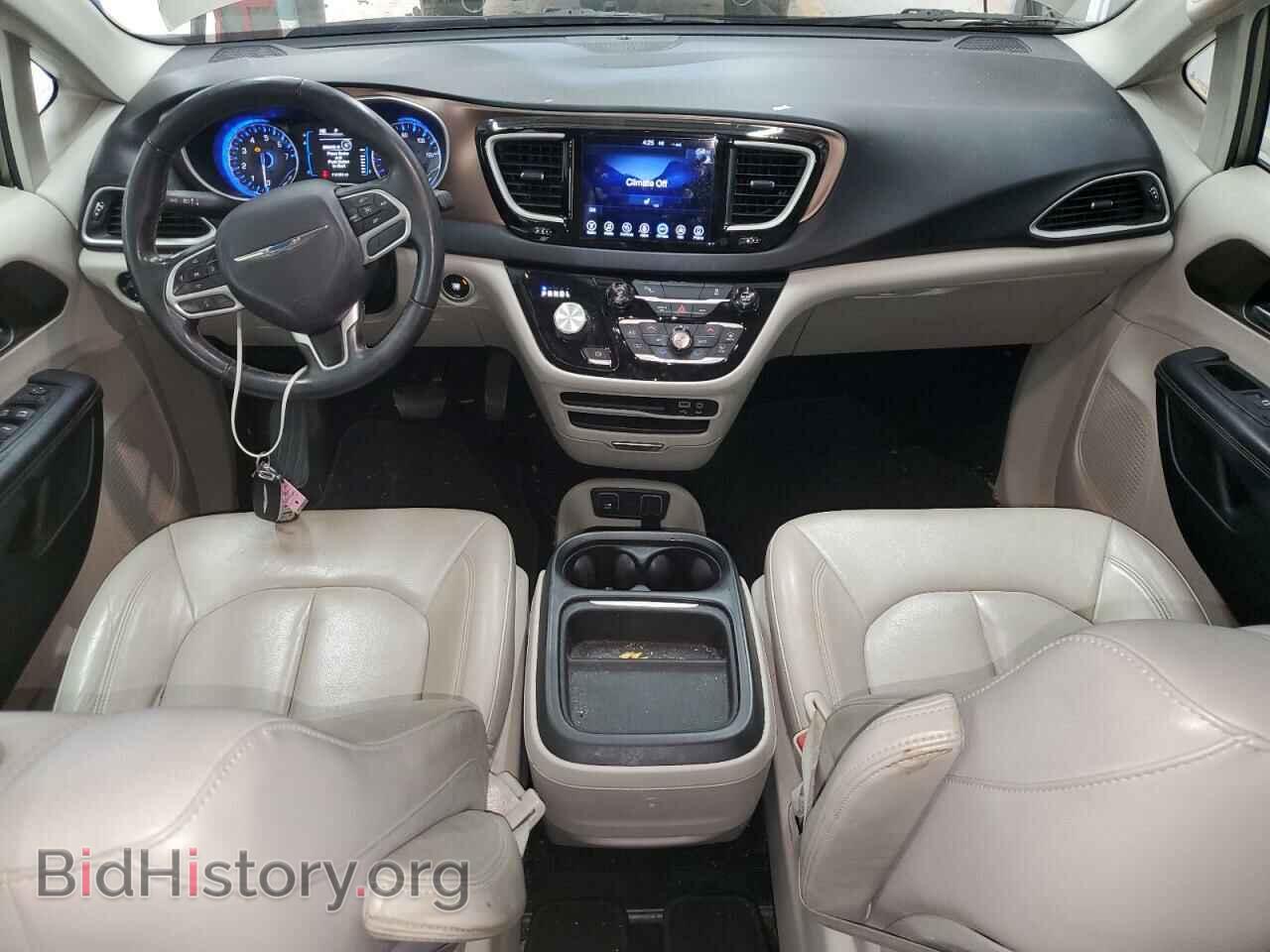 2017 CHRYSLER PACIFICA - VIN: 2C4RC1BGXHR654293 - Photo 8