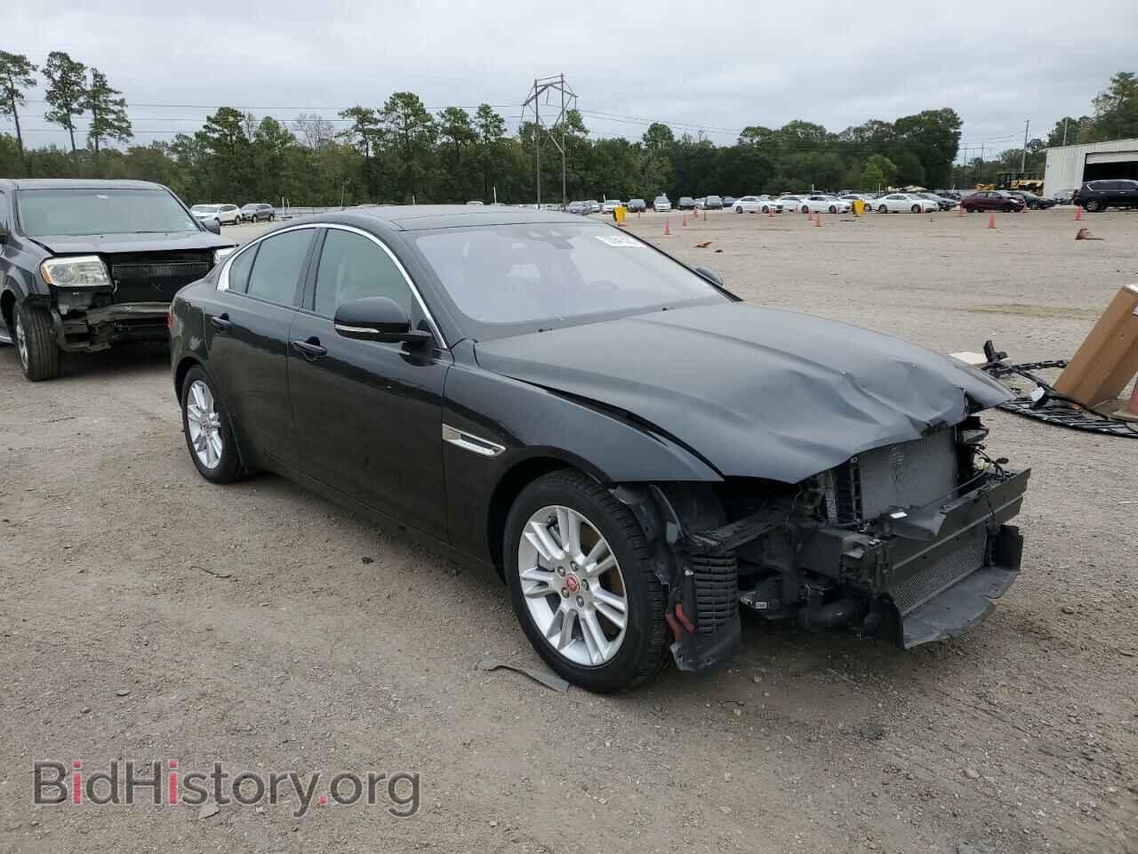 2017 JAGUAR XE - VIN: SAJAD4BG5HA974008 - Фото 4
