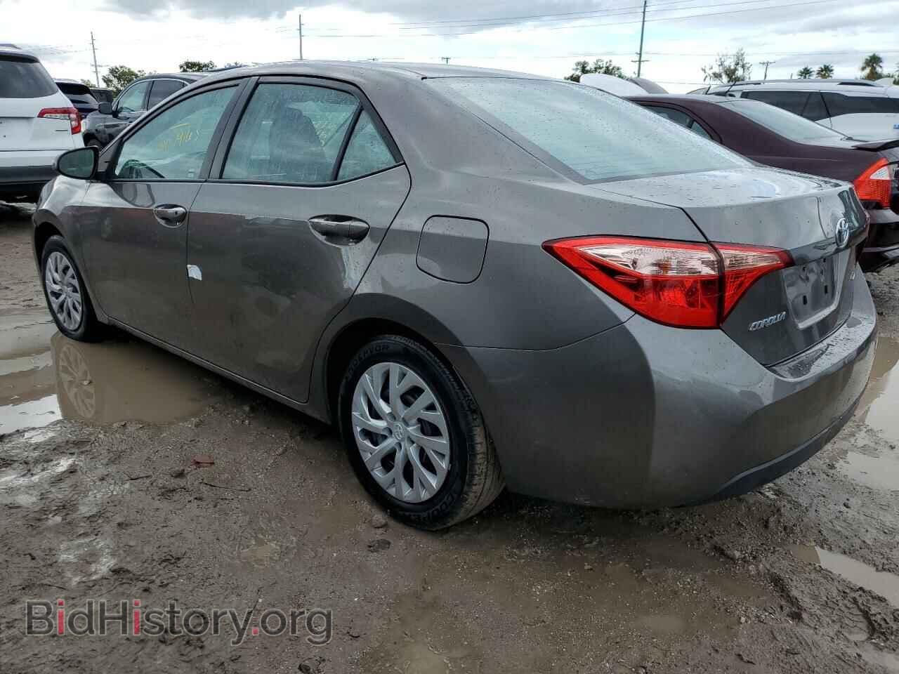 2017 TOYOTA COROLLA - VIN: 5YFBURHE1HP717624 - Фото 2