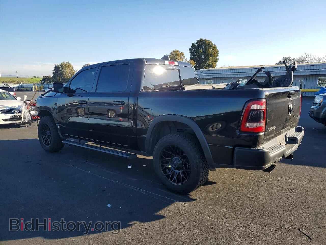 2020 RAM 1500 - VIN: 1C6SRFLM4LN212415 - Photo 2