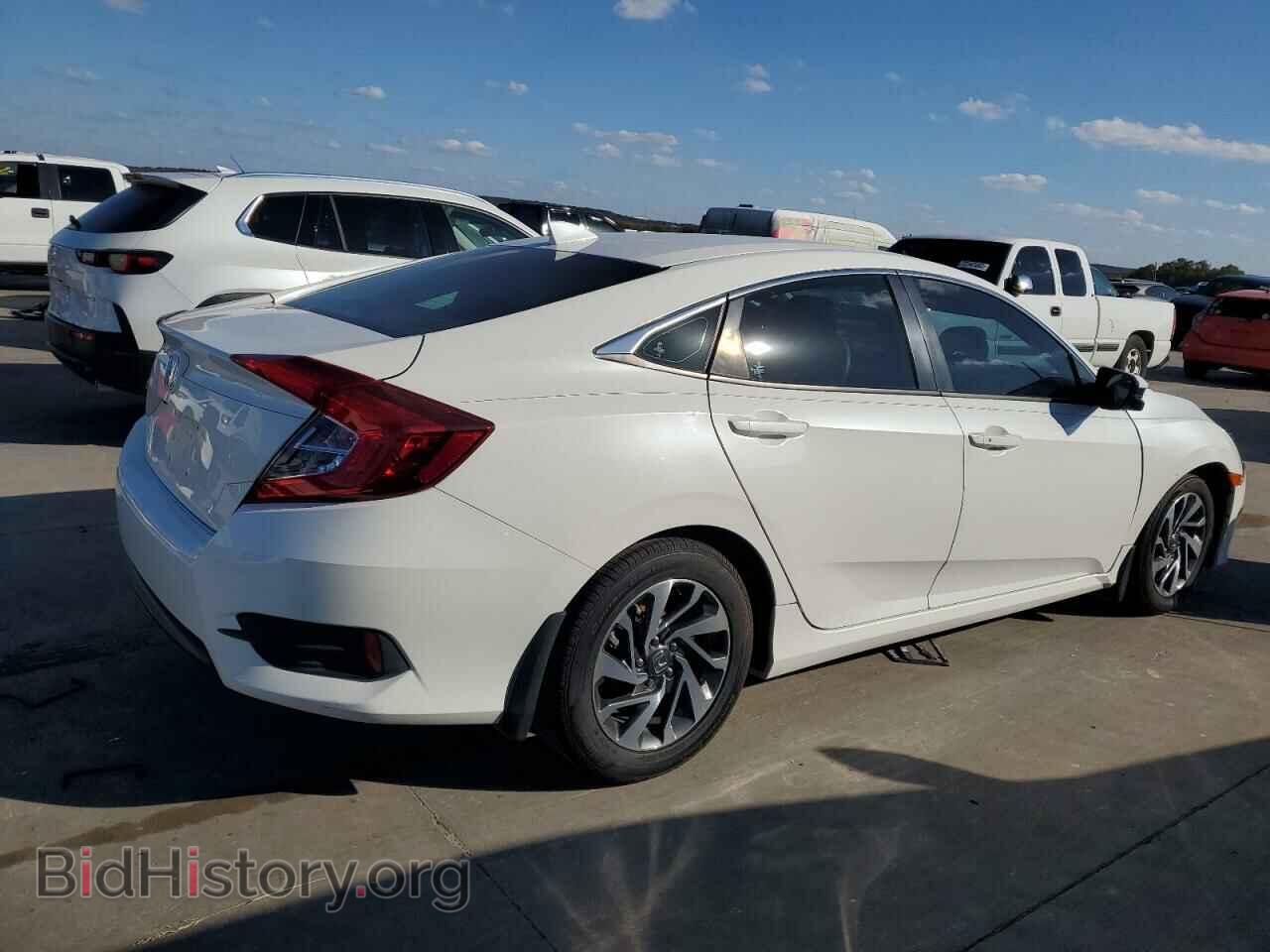 2017 HONDA CIVIC - VIN: 19XFC2F78HE020646 - Фото 3