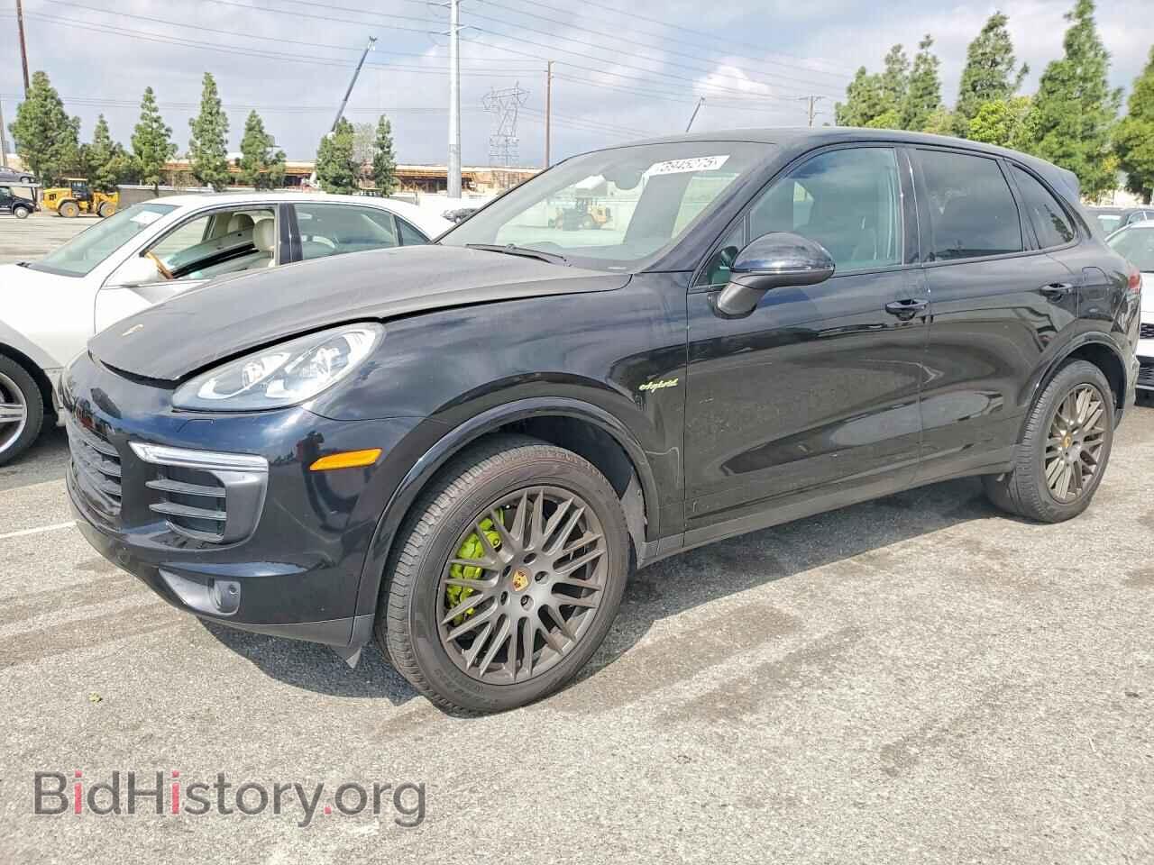 Photo WP1AE2A20HLA75579 - PORSCHE CAYENNE 2017