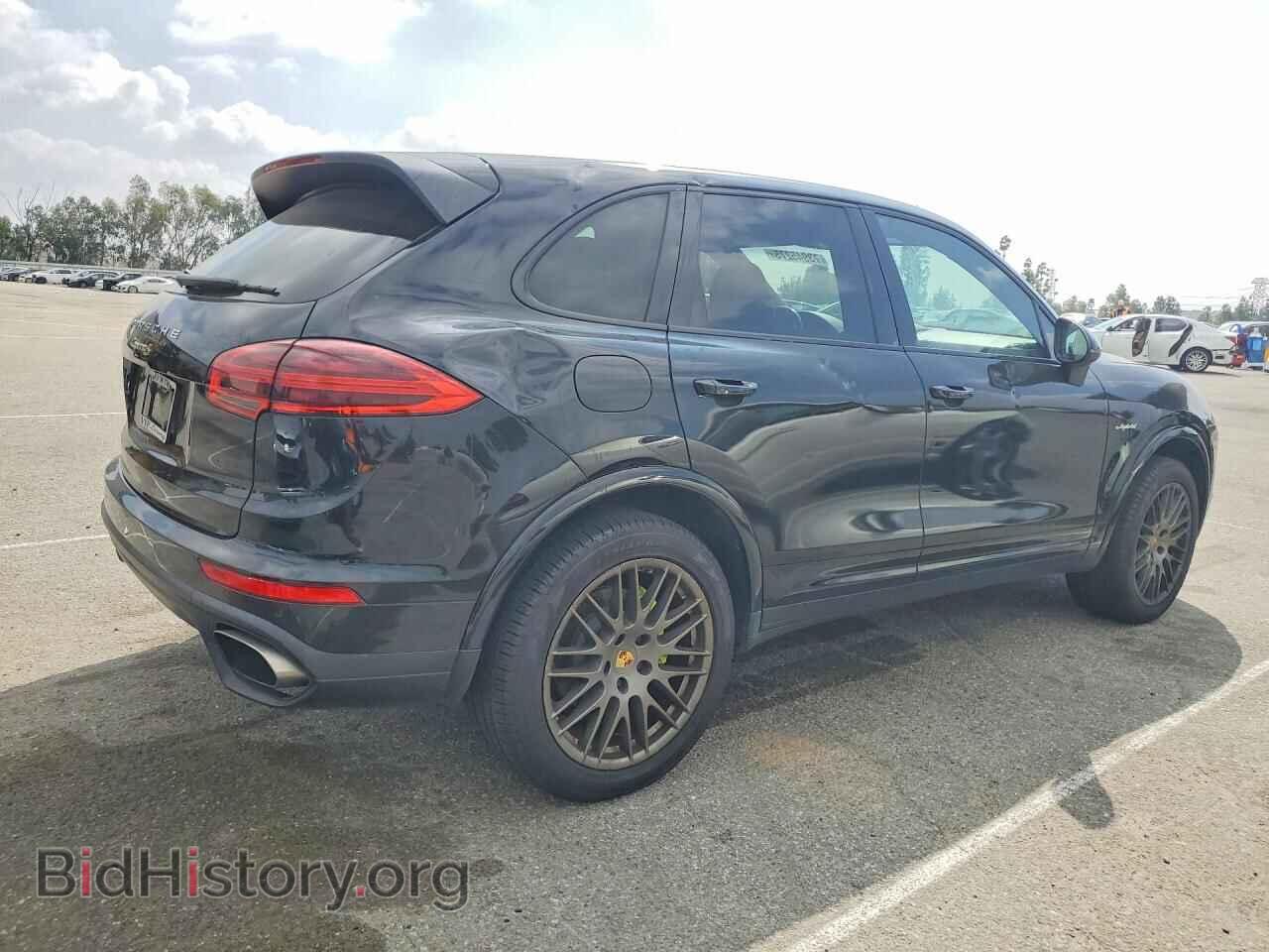 2017 PORSCHE CAYENNE - VIN: WP1AE2A20HLA75579 - Фото 3