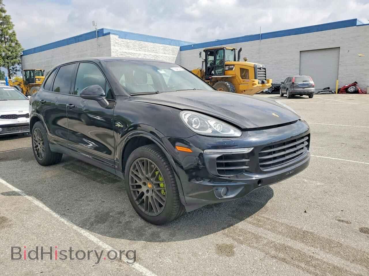 2017 PORSCHE CAYENNE - VIN: WP1AE2A20HLA75579 - Фото 4
