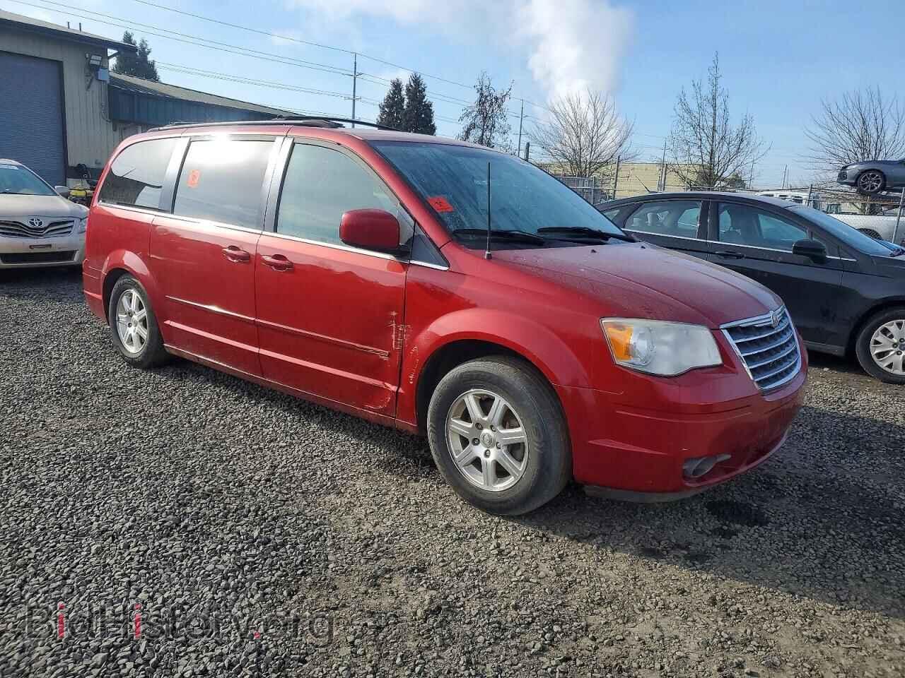 2008 CHRYSLER MINIVAN - VIN: 2A8HR54P28R649631 - Фото 4