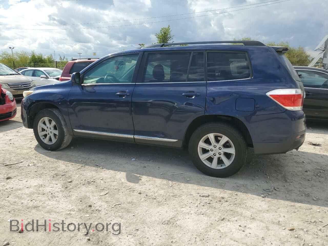 2013 TOYOTA HIGHLANDER - VIN: 5TDBK3EH8DS206236 - Photo 2