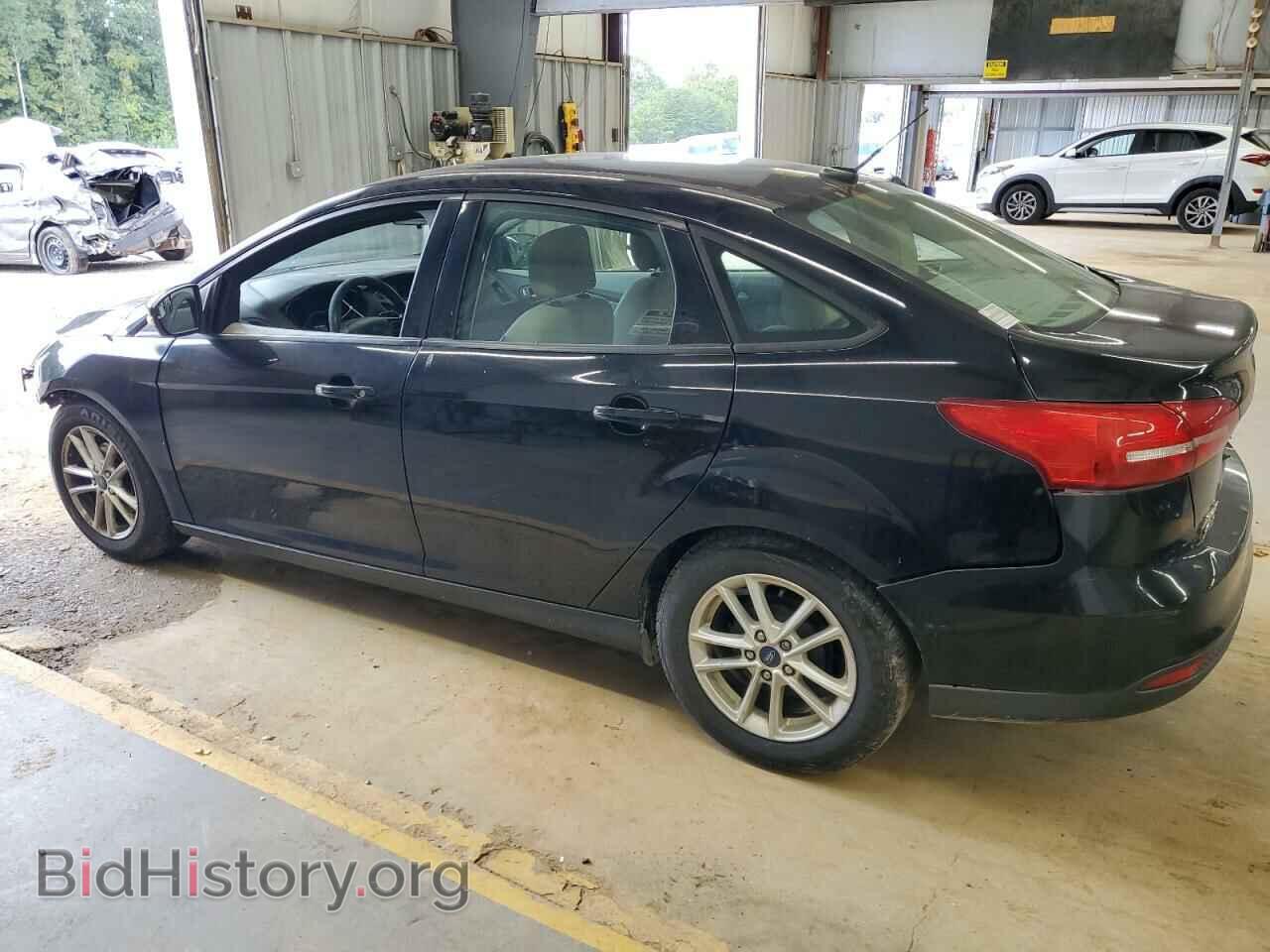2017 FORD FOCUS - VIN: 1FADP3F26HL267652 - Фото 2