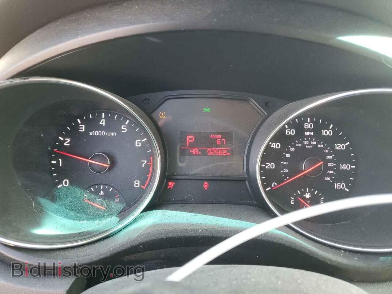 2017 KIA All Models - VIN: KNDMB5C19H6242355 - Фото 9