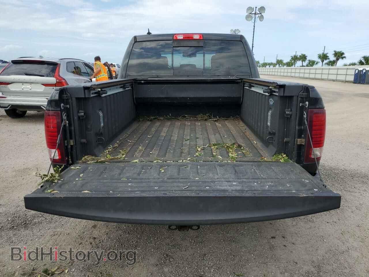 2018 RAM 1500 - VIN: 1C6RR7YT5JS205296 - Фото 6
