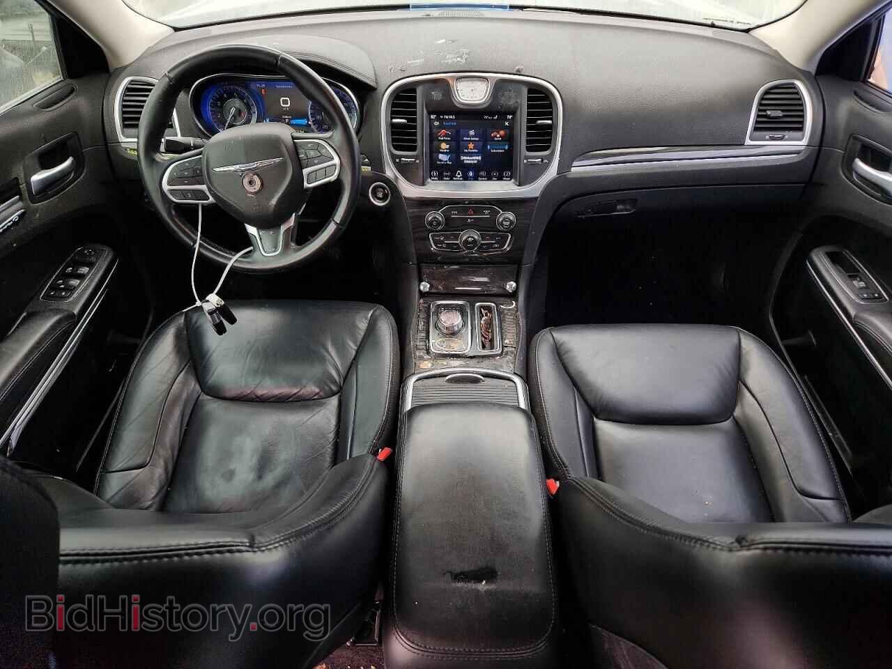 2018 CHRYSLER 300 - VIN: 2C3CCAAG2JH222787 - Фото 8