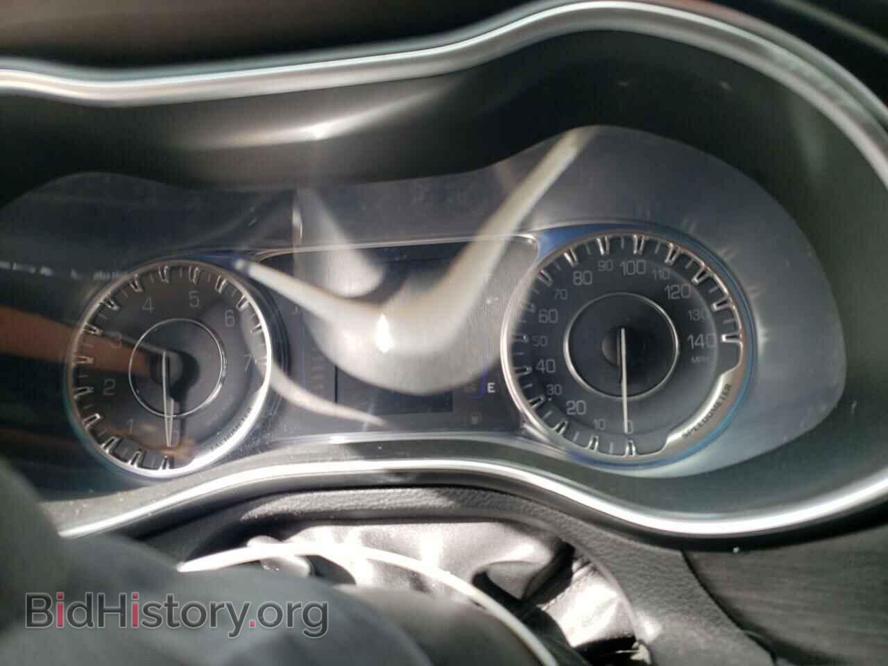 2016 CHRYSLER 200 - VIN: 1C3CCCAB2GN104075 - Фото 9
