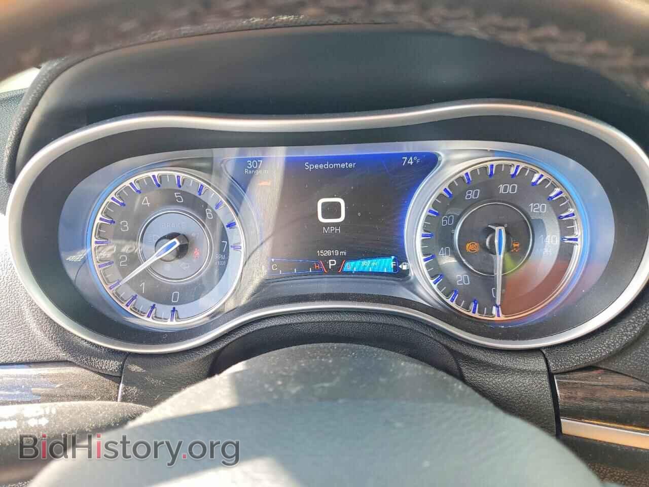 2015 CHRYSLER 300 - VIN: 2C3CCAAG8FH837982 - Фото 9