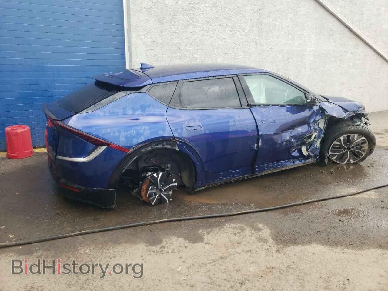 2023 KIA EV6 LIGHT - VIN: KNDC34LA2P5128611 - Фото 3