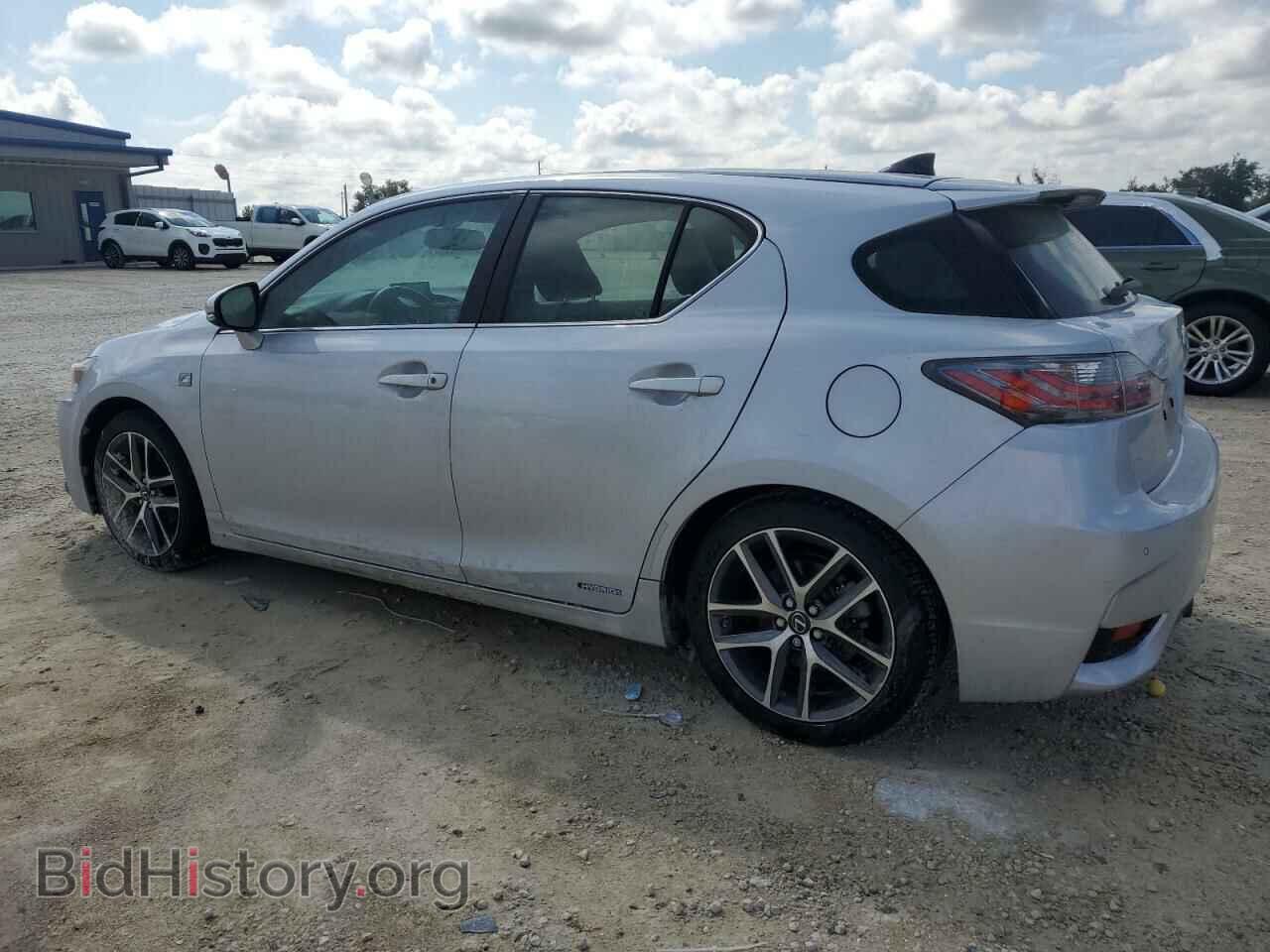 2014 LEXUS CT 200 - VIN: JTHKD5BH2E2179360 - Фото 2