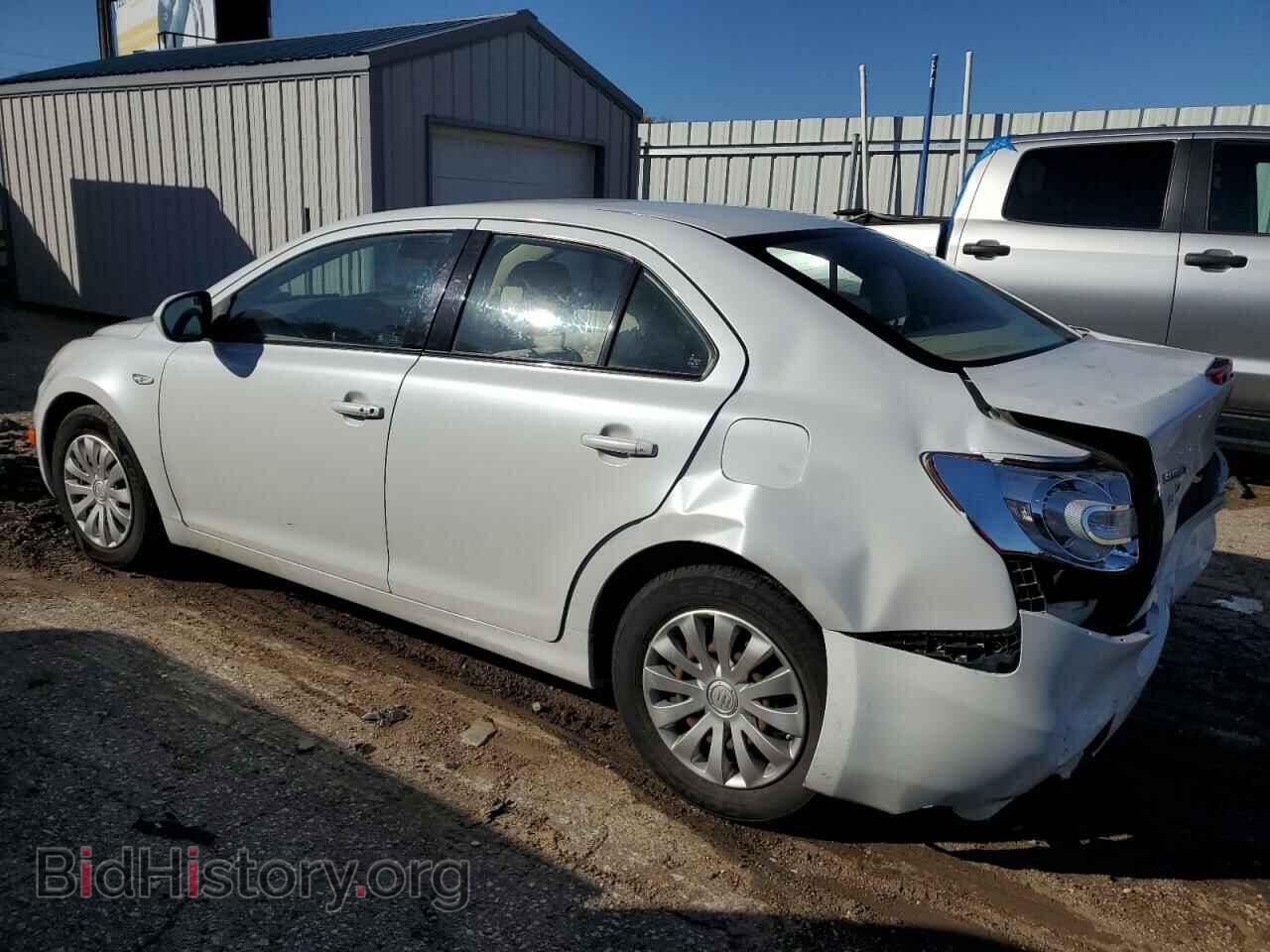 2011 SUZUKI KIZASHI - VIN: JS2RE9A12B6110168 - Фото 2