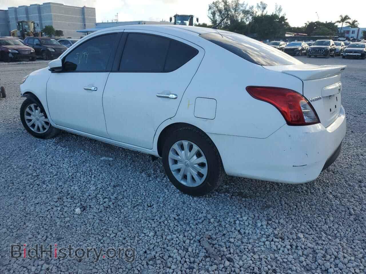 2019 NISSAN VERSA - VIN: 3N1CN7AP3KL851317 - Фото 2