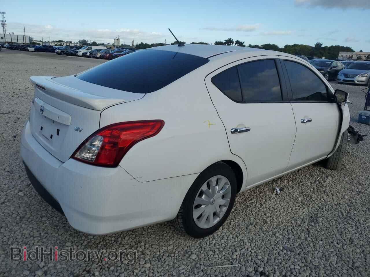 2019 NISSAN VERSA - VIN: 3N1CN7AP3KL851317 - Фото 3