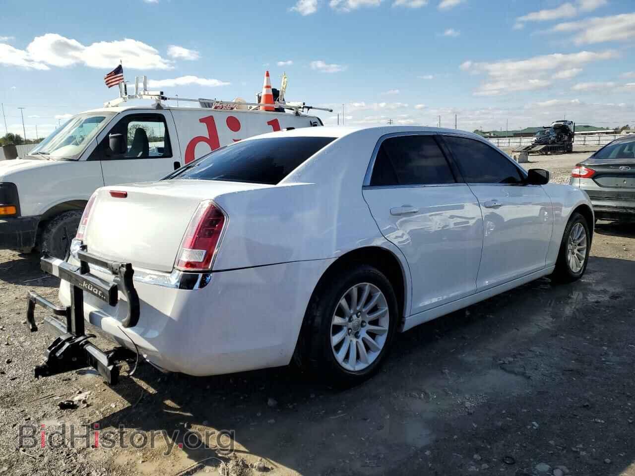 2013 CHRYSLER 300 - VIN: 2C3CCAAG6DH703677 - Фото 3