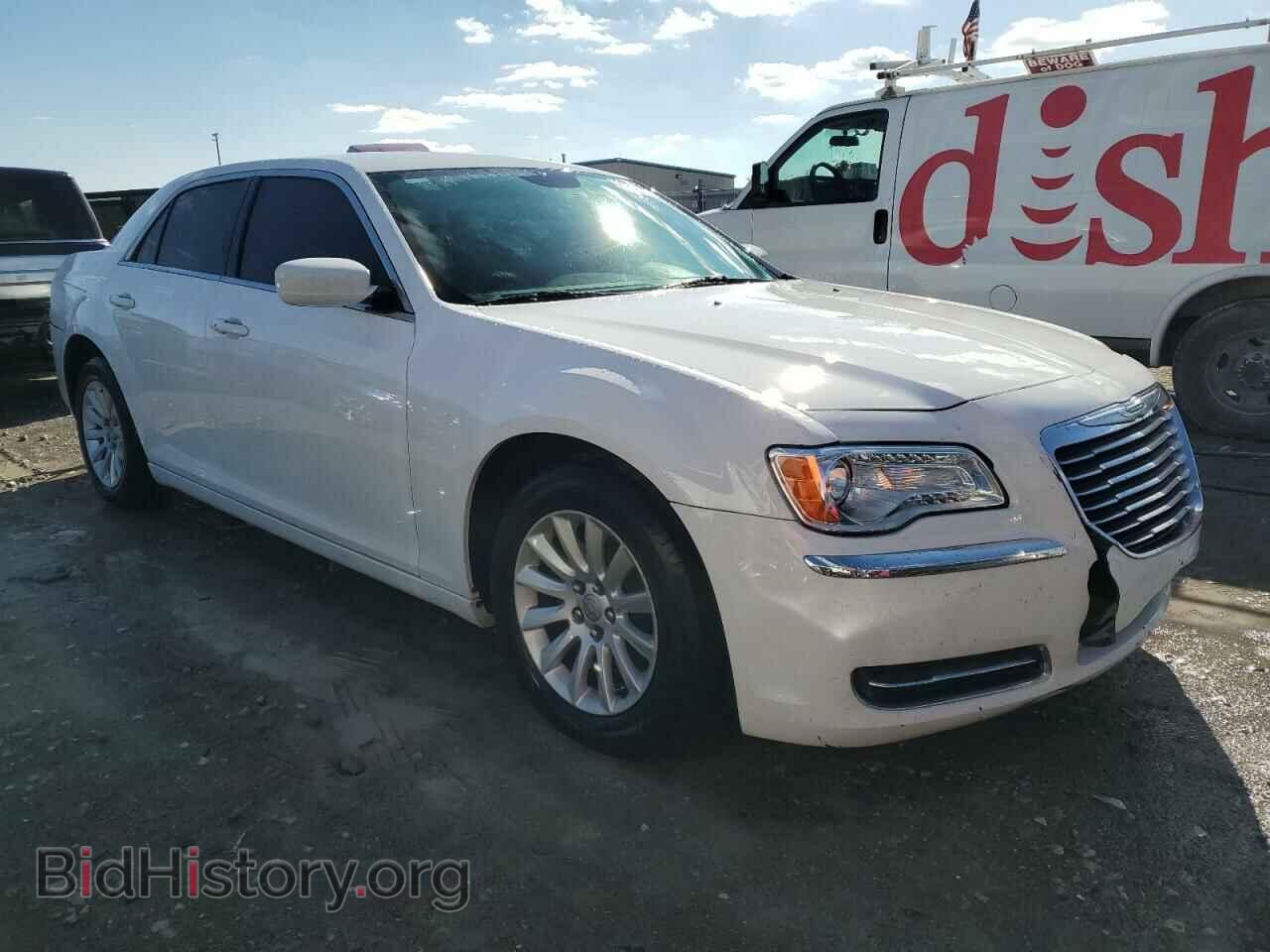 2013 CHRYSLER 300 - VIN: 2C3CCAAG6DH703677 - Фото 4
