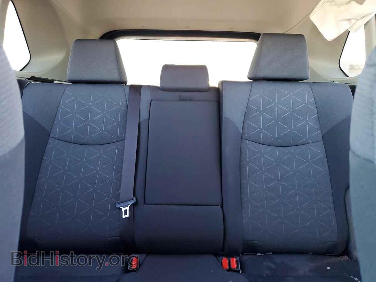 2019 TOYOTA RAV4 - VIN: JTMP1RFV6KJ020138 - Фото 10