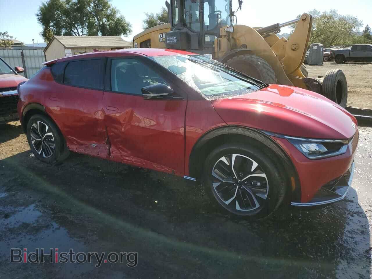 2024 KIA EV6 LIGHT - VIN: KNDC34LA1R5207397 - Photo 4