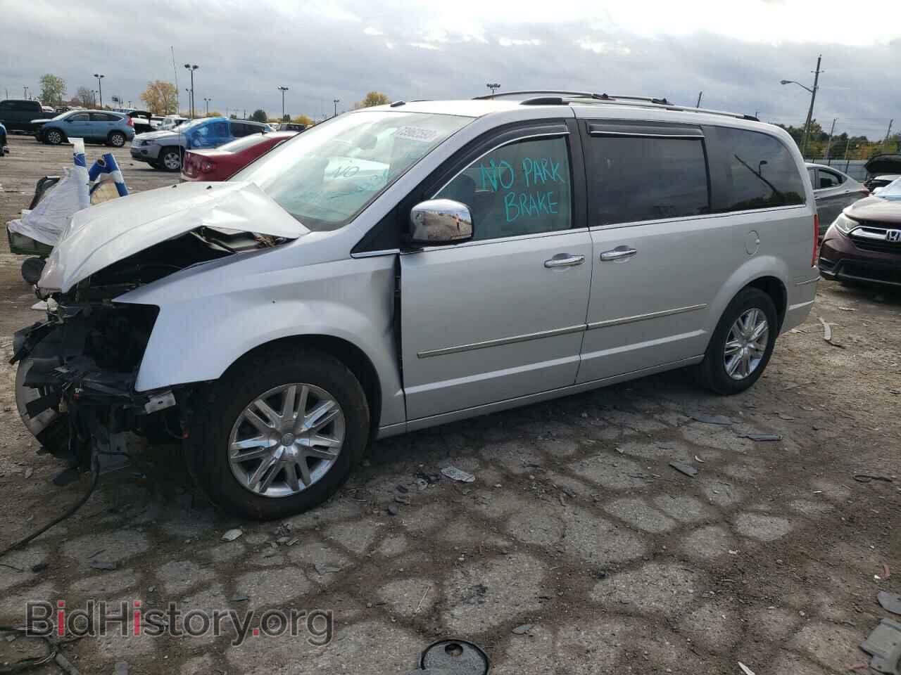 Photo 2A8HR64X28R691836 - CHRYSLER MINIVAN 2008