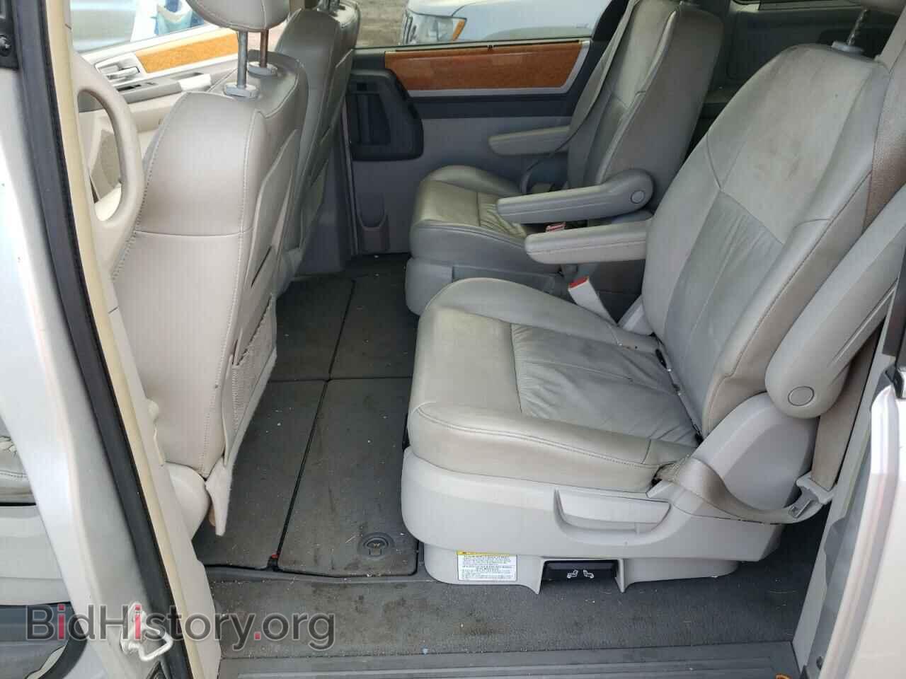 2008 CHRYSLER MINIVAN - VIN: 2A8HR64X28R691836 - Фото 11