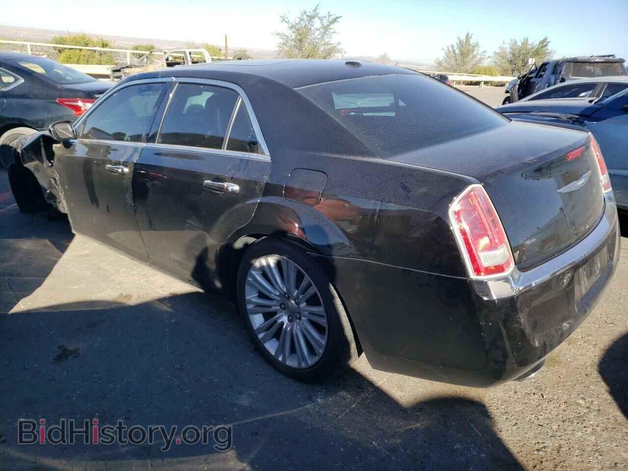 2012 CHRYSLER 300 - VIN: 2C3CCACG3CH245933 - Фото 2