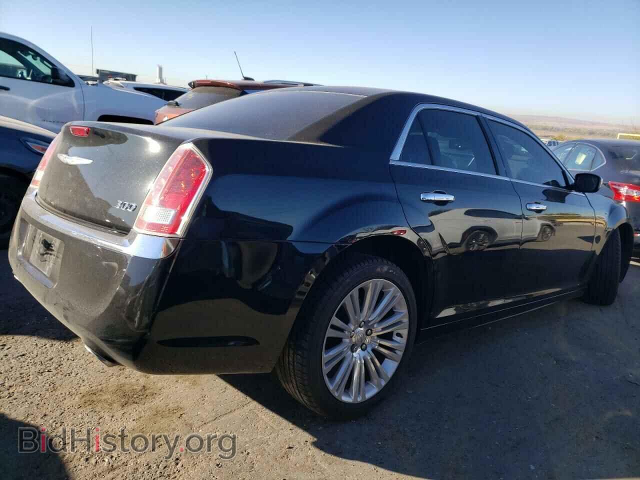 2012 CHRYSLER 300 - VIN: 2C3CCACG3CH245933 - Фото 3