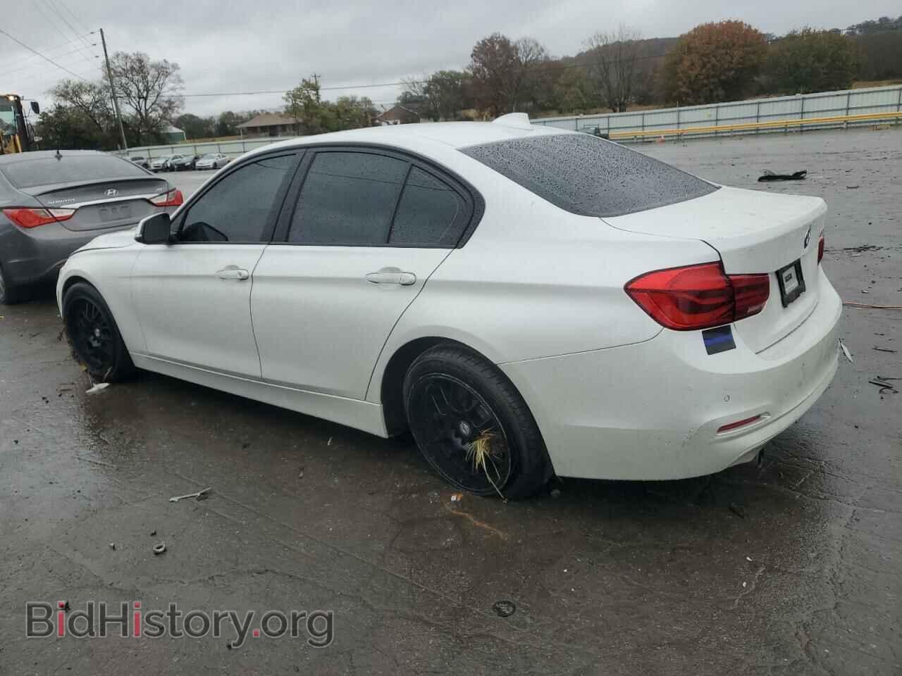 2017 BMW 3 SERIES - VIN: WBA8A9C30HK864182 - Фото 2