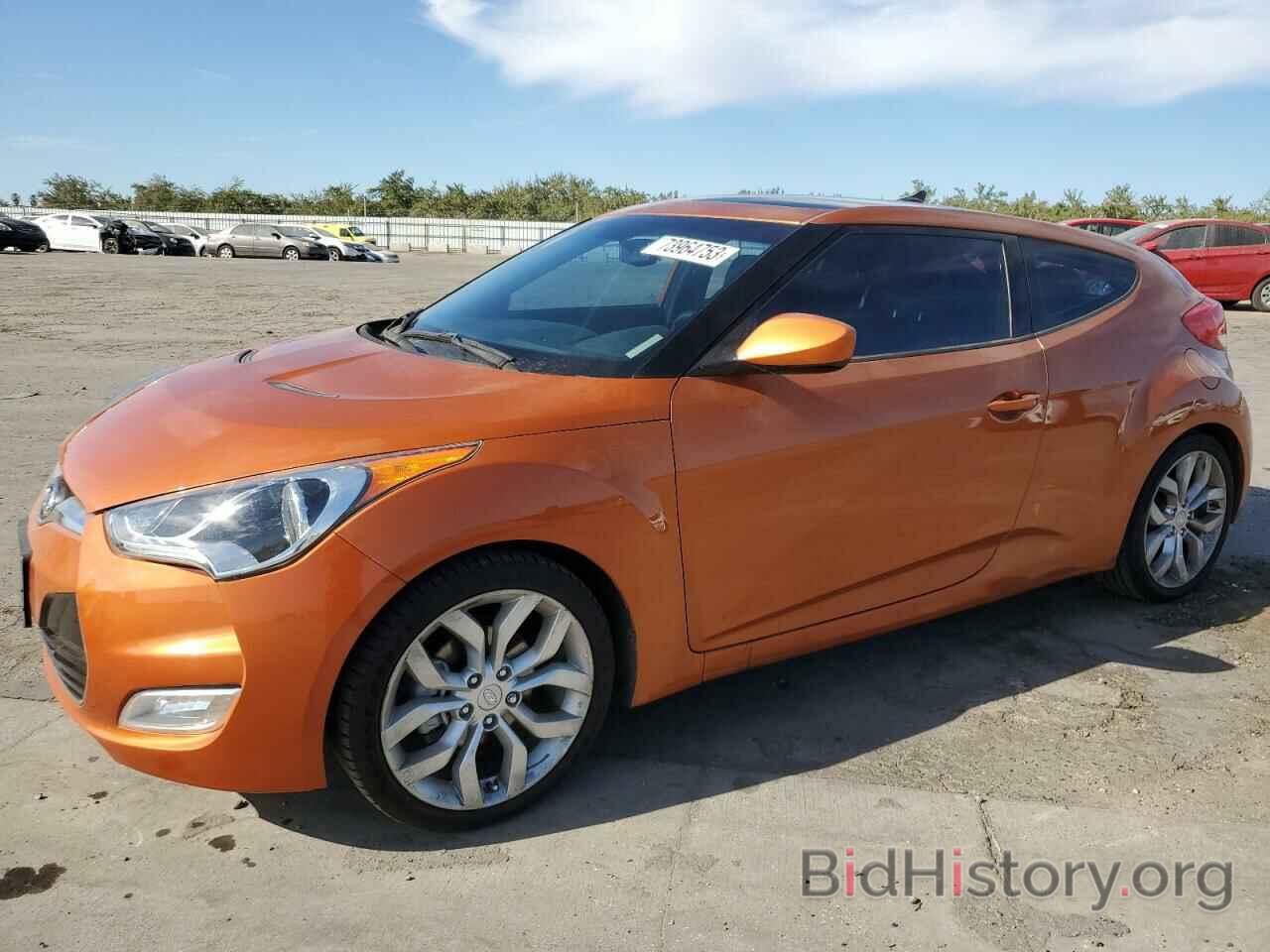 Photo KMHTC6AD2DU163106 - HYUNDAI VELOSTER 2013