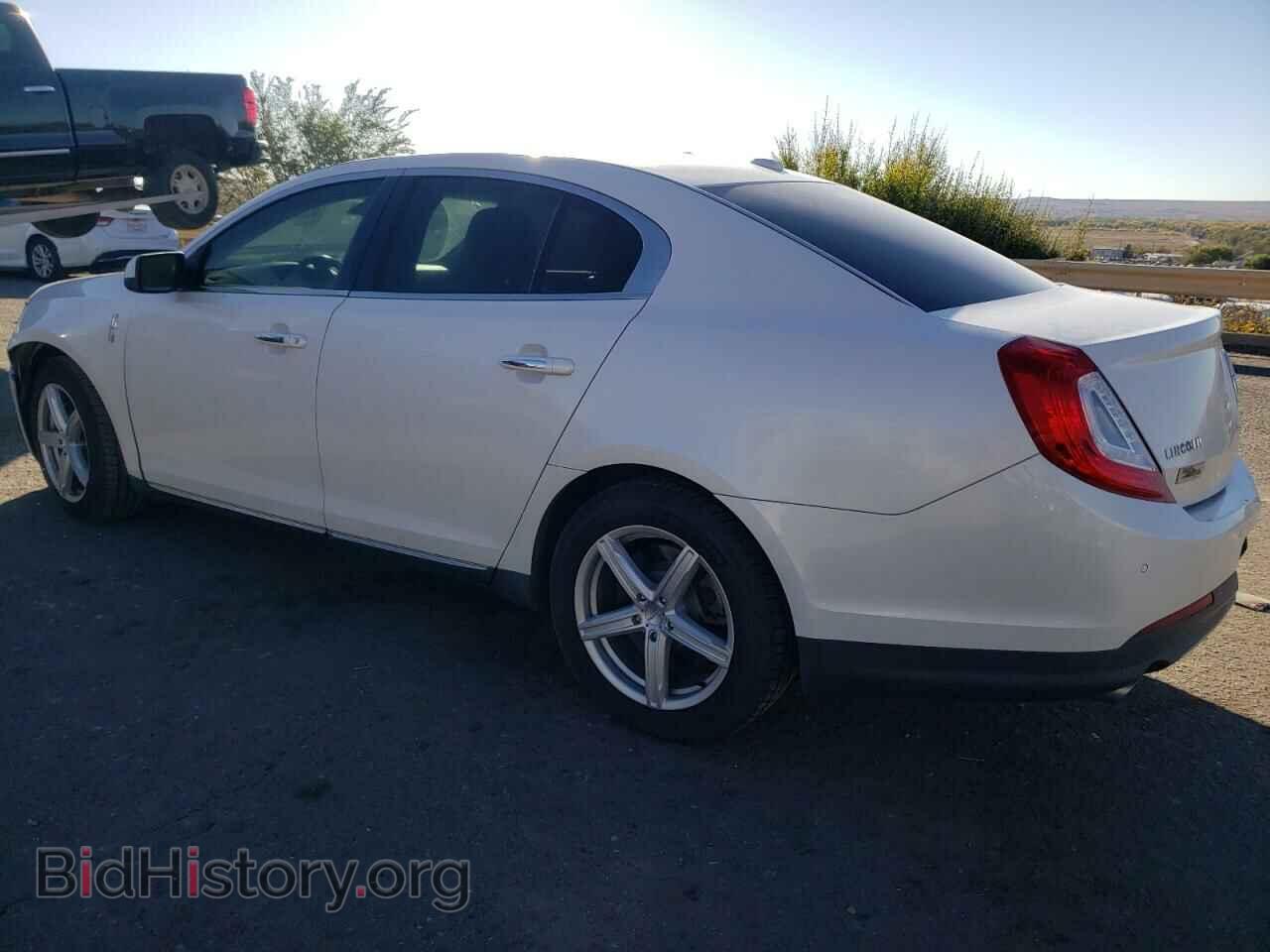2013 LINCOLN MKS - VIN: 1LNHL9DK1DG602876 - Фото 2