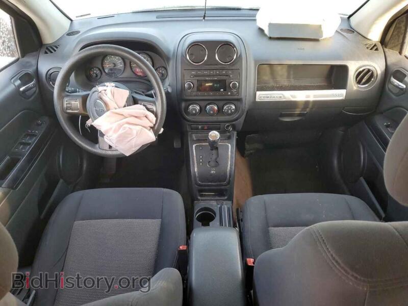 2014 Jeep COMPASS (VIN 1C4NJDBB4ED788094) — photo 8 of 16