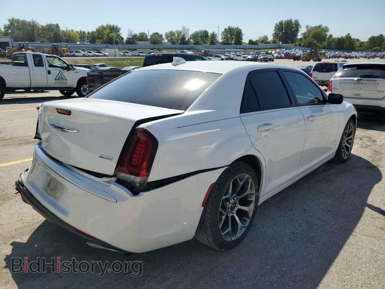 2018 CHRYSLER 300 - VIN: 2C3CCAAG5JH340526 - Фото 3