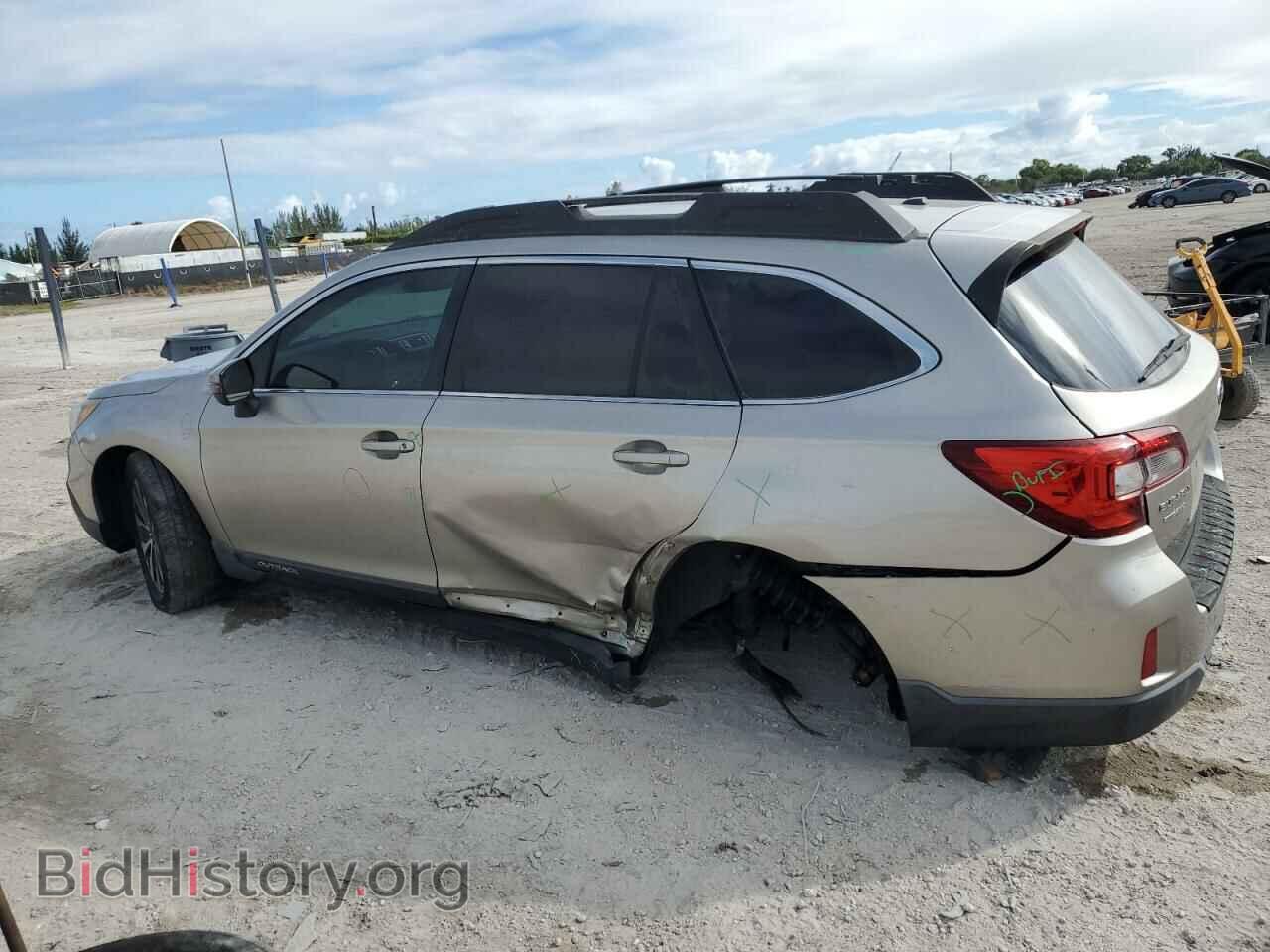 2015 SUBARU OUTBACK - VIN: 4S4BSBLC6F3218631 - Фото 2