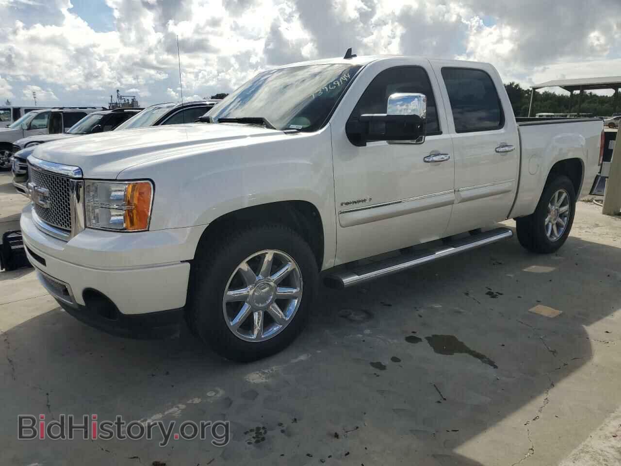 Фотография 3GTP2XE2XBG217047 - GMC SIERRA 2011