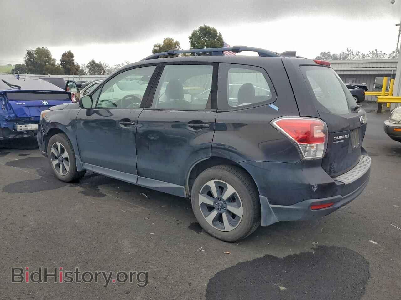 2017 SUBARU FORESTER - VIN: JF2SJABC1HH558683 - Фото 2