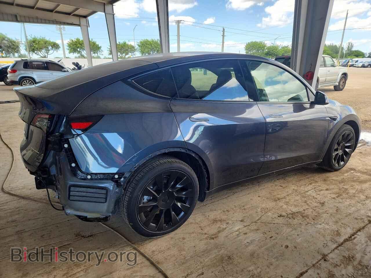 2022 Tesla MODEL Y (VIN 7SAYGDEE0NF455128) — фото 3 из 14