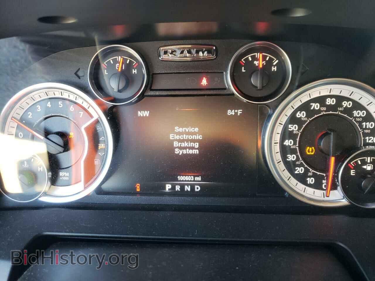 2018 RAM 1500 - VIN: 1C6RR7NT3JS186980 - Фото 9