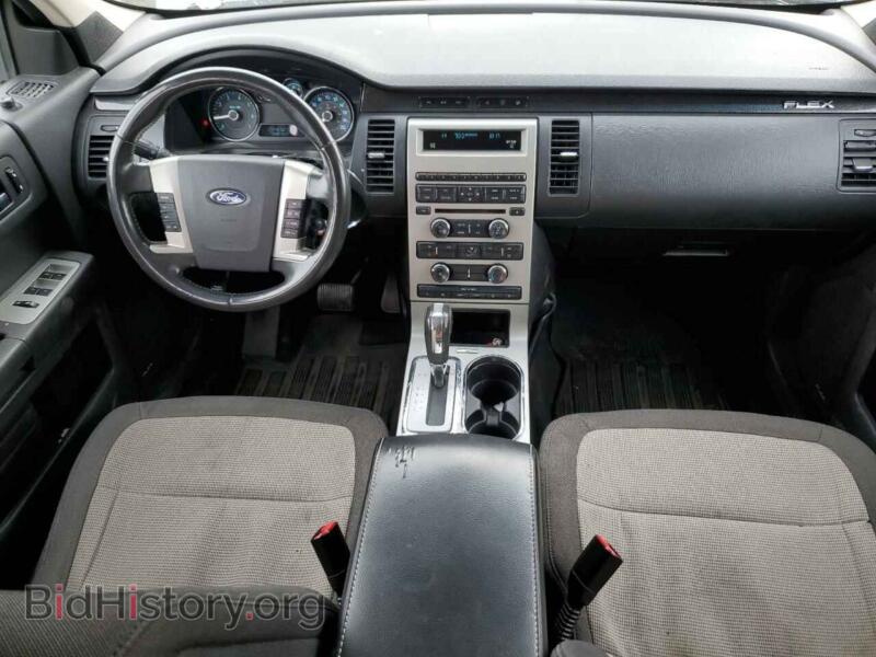 2011 Ford FLEX (VIN 2FMGK5BC9BBD29211) — photo 8 of 13