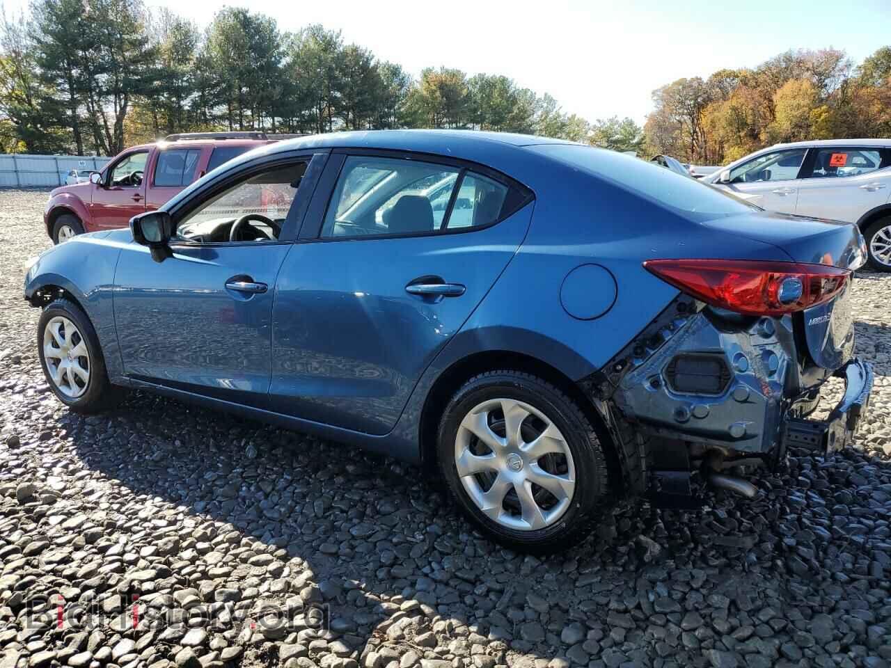 2017 MAZDA 3 - VIN: 3MZBN1U78HM142058 - Фото 2