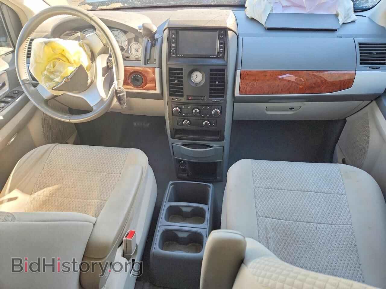 2008 CHRYSLER MINIVAN - VIN: 2A8HR54P08R610147 - Фото 8