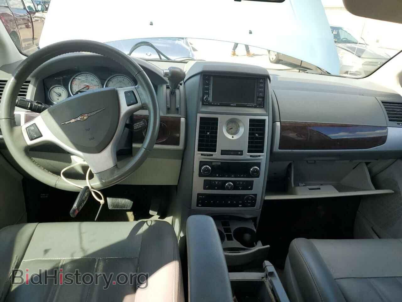 2010 CHRYSLER MINIVAN - VIN: 2A4RR5D15AR170403 - Фото 8